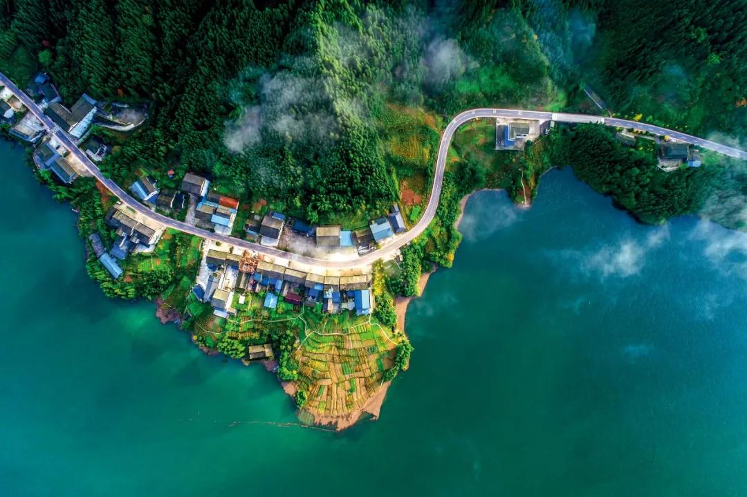 四川康養(yǎng)旅游走在全國前列，是怎么做的？.jpg