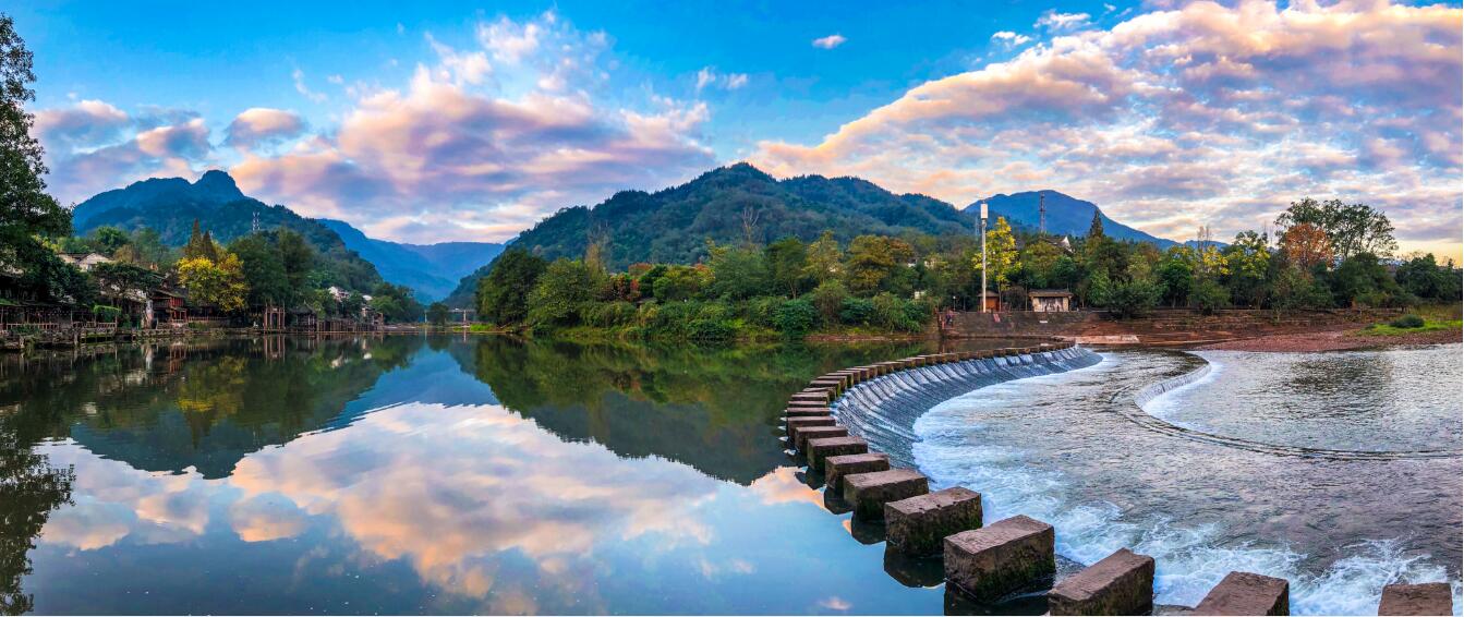 四川康養(yǎng)旅游走在全國前列,是怎么做的?.jpg 四川康養(yǎng)旅游走在全國前列,是怎么做的?.jpg